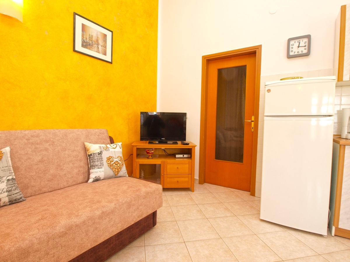 Apartments Iva 1534 Πούλα Εξωτερικό φωτογραφία