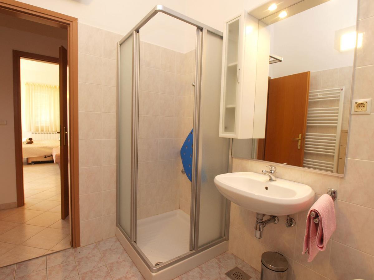 Apartments Iva 1534 Πούλα Εξωτερικό φωτογραφία
