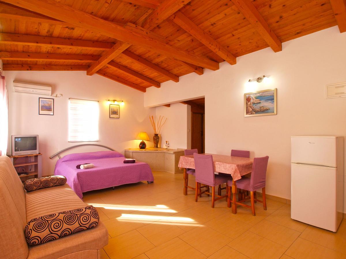 Apartments Iva 1534 Πούλα Εξωτερικό φωτογραφία