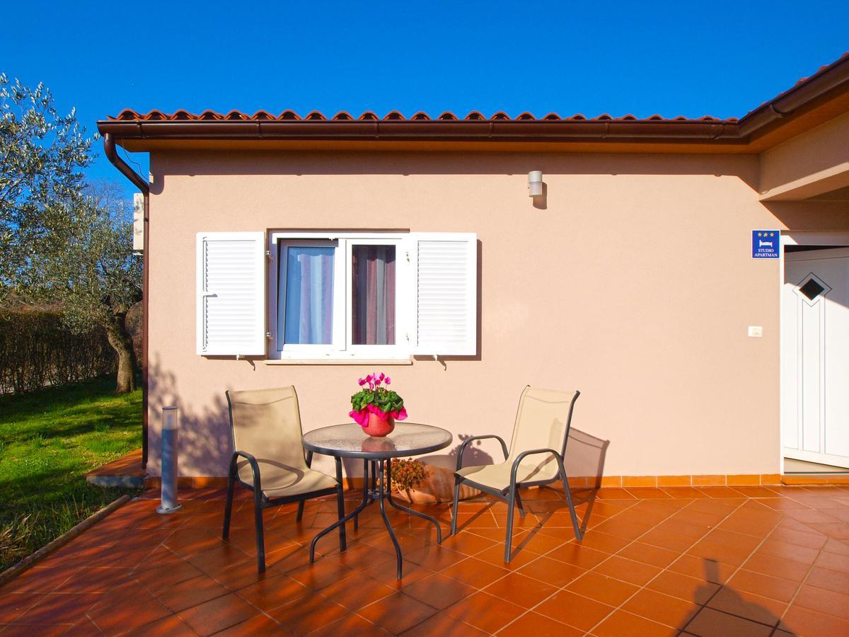 Apartments Iva 1534 Πούλα Εξωτερικό φωτογραφία