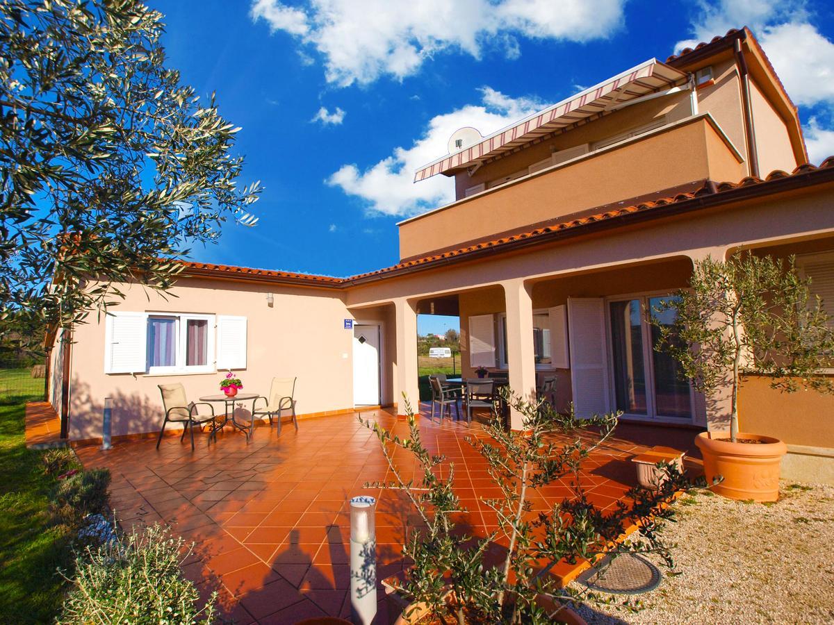 Apartments Iva 1534 Πούλα Εξωτερικό φωτογραφία