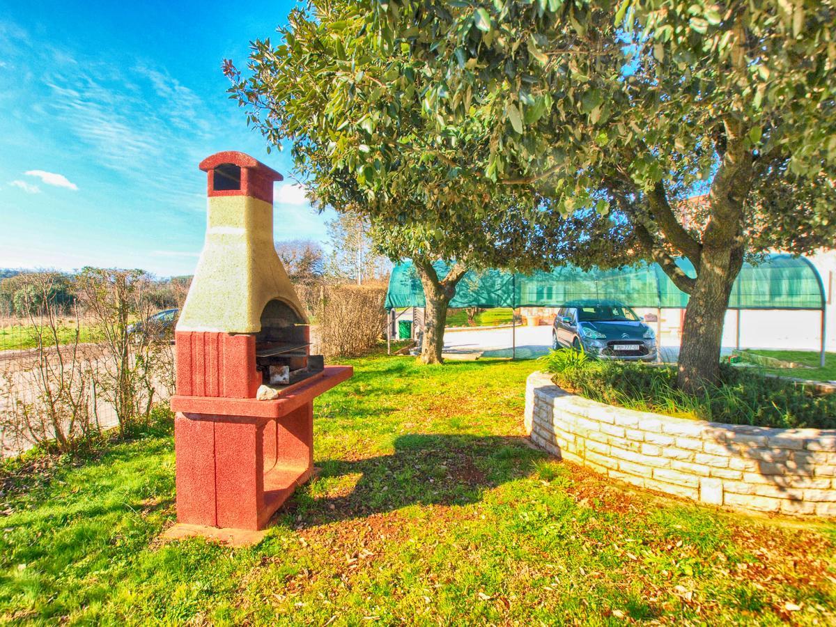 Apartments Iva 1534 Πούλα Εξωτερικό φωτογραφία